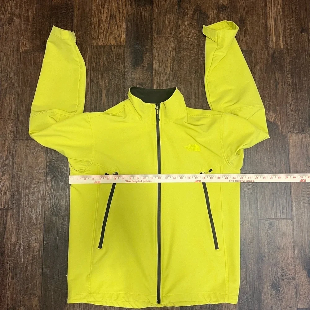 The North Face Men Soft Shell Flashdry Jacket Size Large Color Yellow/Brown Trim